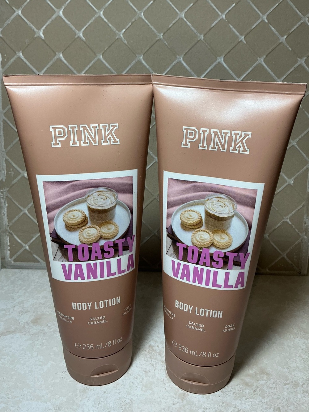 Victoria’s Secret PINK Toasty Vanilla Body Lotion – Set of 2